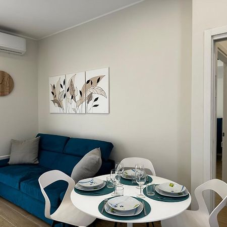 Regina Milano In Rho Fiera - Appartamento Indipendente E Parcheggio Gratuito กอร์นาเรโด ภายนอก รูปภาพ